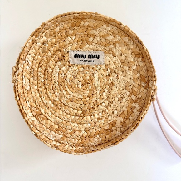 Miu Miu Perfums Straw Woven Round Coin Purse Wristlet Pouchette Wallet - Picture 1 of 8